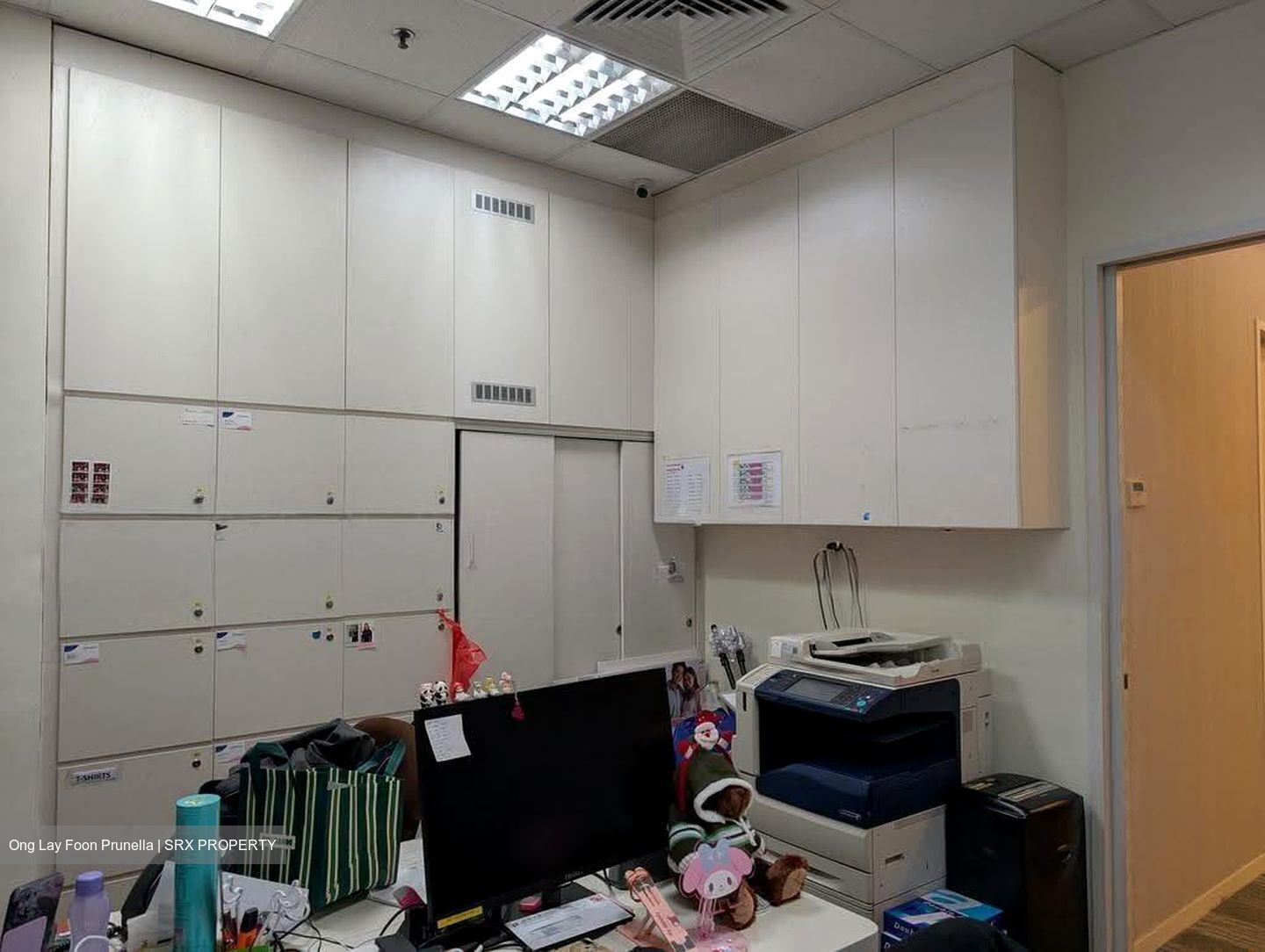 Gleneagles Hospital (D10), Retail #622562631